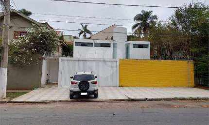 Sobrado com 11 quartos à venda em Jardim Morumbi - SP