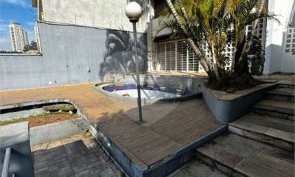 Casa com 4 quartos à venda ou para locação em Vila Andrade - SP