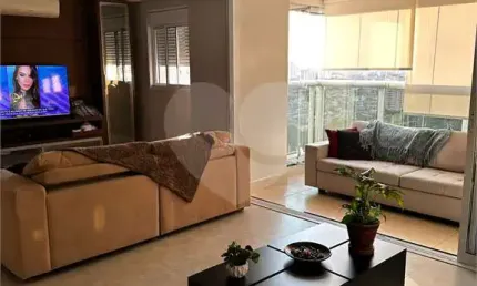 Apartamento com 4 quartos à venda em Vila Regente Feijó - SP