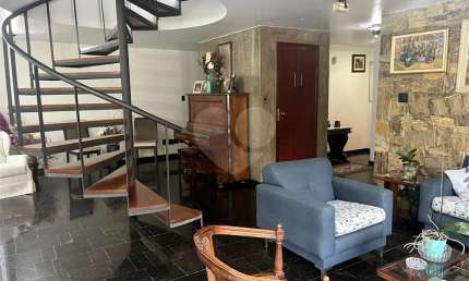 Condomínio com 4 quartos à venda em Jardim Vitória Régia - SP