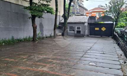 Prédio inteiro à venda ou para locação em Paraíso - SP