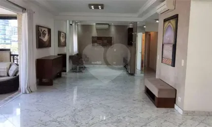 Apartamento com 3 quartos à venda em Vila Nova Conceição - SP