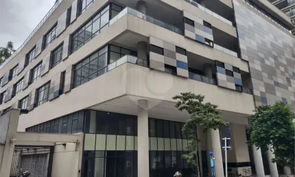 Prédio à venda na Rua Doutor Penaforte Mendes, Bela Vista, São Paulo