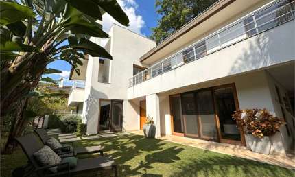 Condomínio com 4 quartos à venda em Jardim Camargo Novo - SP
