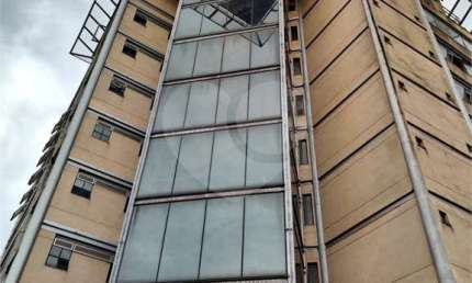Prédio inteiro à venda em Jardim Independência - SP