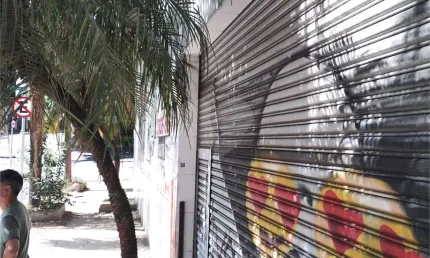 Prédio inteiro à venda ou para locação em Paraíso - SP