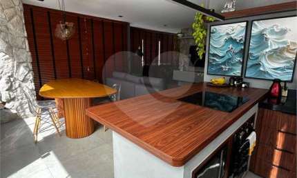 Apartamento com 3 quartos à venda na Rua Albina Barbosa, Aclimação, São Paulo