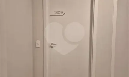 Apartamento com 3 quartos à venda em Vila Anastácio - SP