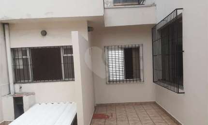 Sala comercial para alugar na Miguel ÂNgelo Lapena, São Miguel Paulista, São Paulo