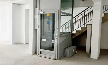 Ponto comercial para alugar na Avenida Lins de Vasconcelos, Vila Mariana, São Paulo