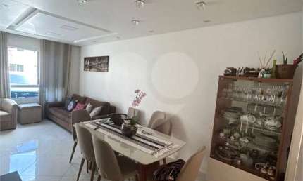 Condomínio com 3 quartos à venda em Jardim São Luís - SP