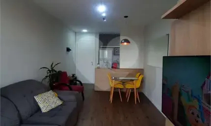 Apartamento com 3 quartos à venda ou para locação em Parque São Jorge - SP