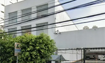Prédio inteiro à venda ou para locação em Santana - SP