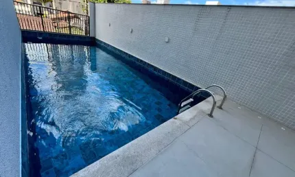 Apartamento Semi-Mobiliado em Porto Belo - SC, com 2 dormitórios  - ALUGUEL ANUAL