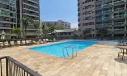 Apartamento três quartos, suíte,  dependências no alpha barra