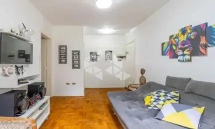 Apartamento com 3 quartos à venda na Rua Professor Álvaro Alvim, 450, Rio Branco, Porto Alegre por R$ 255.000