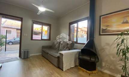 Casa com 2 quartos à venda na Rua Cerro Alto, 241, Vargas, Sapucaia do Sul por R$ 415.000