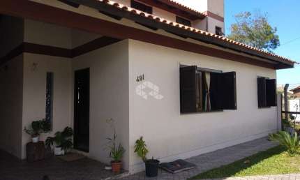 Casa com 4 quartos à venda na Da Tulipa, 491, Capão Novo, Capão da Canoa por R$ 650.000