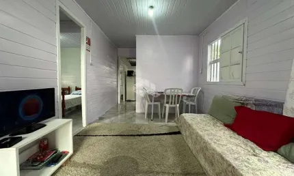 Casa com 2 quartos à venda na Rua Felipe Camarão, 327, Rio Branco, Canoas por R$ 216.000