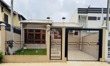 Casa com 2 quartos à venda na Rua Cláudio Bloedow Schultz, 131, São José, Canoas por R$ 495.000
