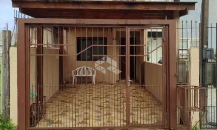 Casa com 2 quartos à venda na Rua Waldemar Silva de Souza, 42, São José, Canoas por R$ 299.000
