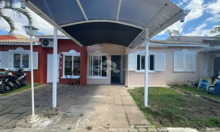 Casa em condomínio fechado com 2 quartos à venda na Rua Paes Lemes, 720, Rio Branco, Canoas por R$ 296.000