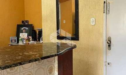Apartamento com 2 quartos à venda na Rua Carlos Estevão, 740, Jardim Leopoldina, Porto Alegre por R$ 212.000