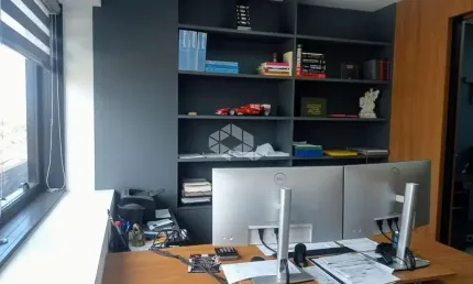 Sala comercial à venda na Avenida Getúlio Vargas, 4831, Marechal Rondon, Canoas por R$ 360.000