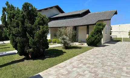 Casa com 4 quartos à venda na Primeiro De Março, 178, Centro, Tramandaí por R$ 1.900.000