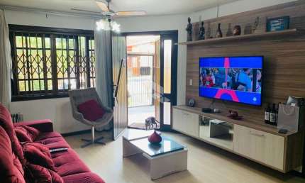 Casa com 3 quartos à venda na Rua Conde de Porto Alegre, 356, Nossa Senhora das Graças, Canoas por R$ 679.000