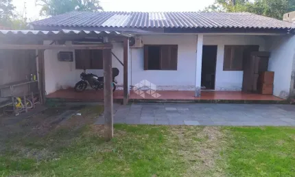 Casa com 3 quartos à venda na Rua Europa, 78, Centro, Canoas por R$ 329.000