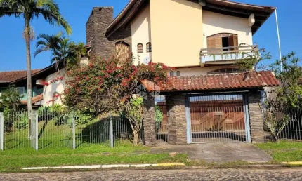 Casa com 4 quartos à venda na Rua Otto Roth, 157, Rio Branco, São Leopoldo por R$ 2.430.000