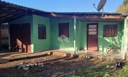 Casa com 2 quartos à venda na Rodolfo Muller, 15, Feitoria, São Leopoldo por R$ 230.000