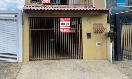 Sobrado /casa, Tatuquara: 2 qts, 2 gar, churras, 277.000 - Use carta, carro, apto e passível de FGTS e financiamento