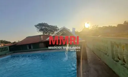 Chácara com piscina à venda em Araçoiaba da Serra-SP: 3.950m²