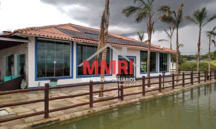 Fazenda à venda no Brasil, Uberlândia , 37 m2 por R$ 30.502.884