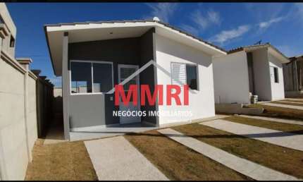 Casa em Condomínio à venda em Salto de Pirapora-SP po R$200.000,00!!! ACEITA FINANCIAMENTO