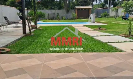 Chácara com PISCINA e  04 dormitórios para venda no bairro Salete em Araçoiaba da Serra/SP