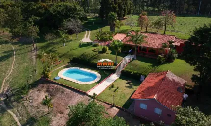 Sitio com 3 dormitórios à Venda no Morro - Araçoiaba da Serra/SP