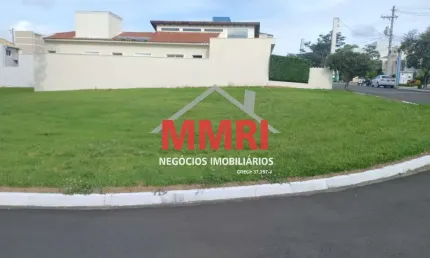 Terreno no Condomínio Lago da Serra: SÃO 442M², APROVEITE!!