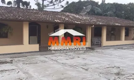 Maravilhosa chácara à venda em Araçoiaba da Serra-SP, bairro Araçoiabinha: 4 quartos, 2 suítes, 2 salas, 4 vagas, 300m².