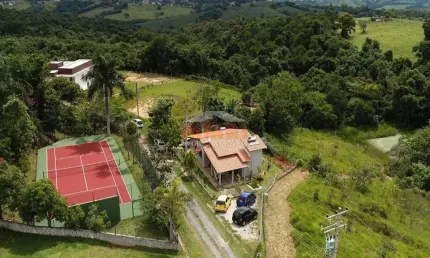 Chácara com 3 dorms, Haras Pavão, Araçoiaba da Serra - R$ 600 mil, Cod: 3867- ACEITA FINANCIAMENTO
