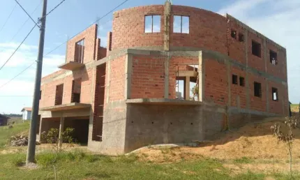 Casa de Condomínio com 4 dorms, Village da Serra, Araçoiaba da Serra - R$ 800 mil, Cod: 3853