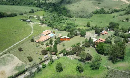 Chácara / sítio com 4 quartos à venda no Iperó Mirim, Araçoiaba da Serra 