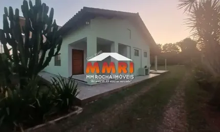 Chácara com 3 quartos para locação próx. ao centro de araçoiaba da serra!!