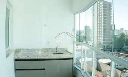 Piazza Italia: 68m² com 2 quartos, suíte e varanda gourmet a 650m do Praia Clube