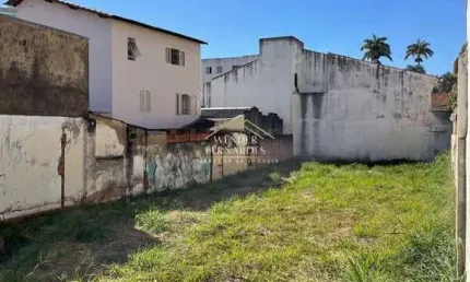 Área Central de Uberlândia com 418m² | Potencial para Edifício ou Clínica