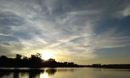 Tranquilidade e natureza, 7.500m² no condomínio chácaras eldorado - uberlândia!
