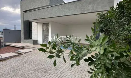Casa em condomínio fechado com 3 quartos à venda na Augusto de Carvalho, 1, Parque Ipiranga, Resende por R$ 1.390.000