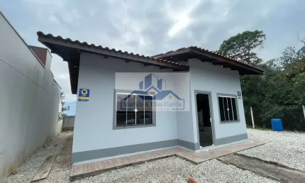 Casa com 3 quartos para alugar no Cedrinho, Brusque 
